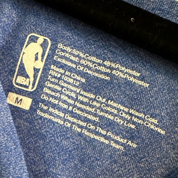 OKC thunder shirt - Picture 2 of 2